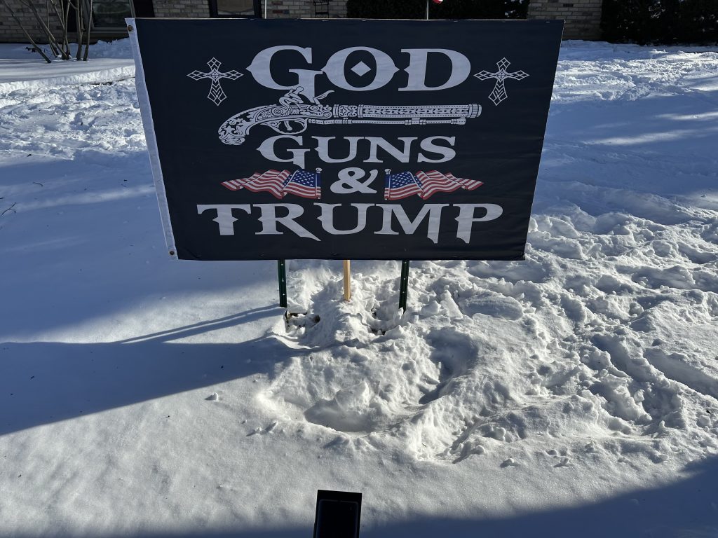 Slinger trump sign